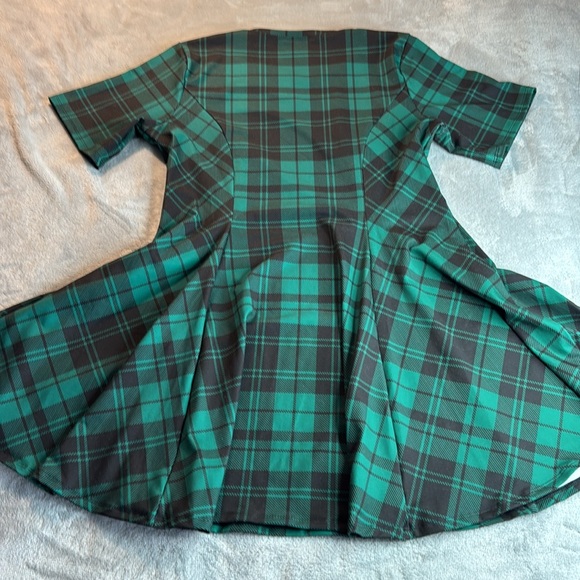 NWOT Blackmilk Tartan Pine Evil Tee Dress Green Size XL - Picture 6 of 12